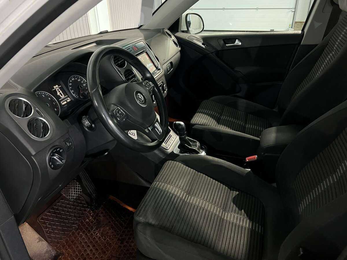 Купить Volkswagen Tiguan с пробегом. Фото: #9