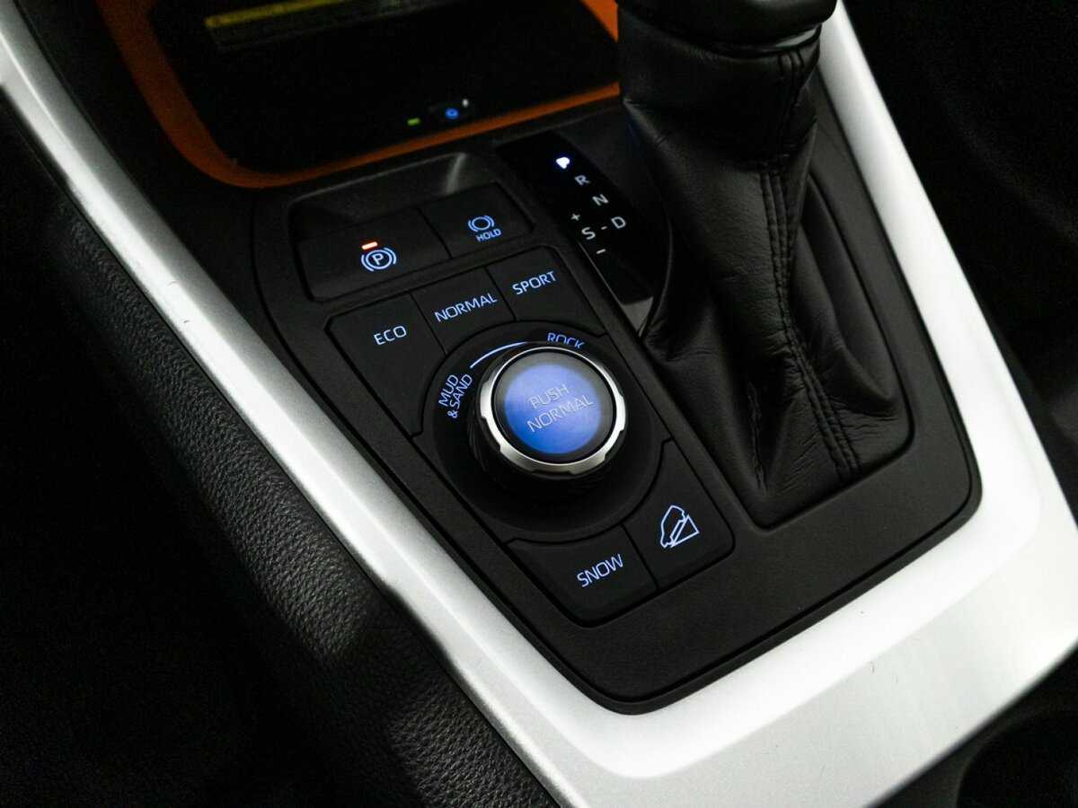 Купить Toyota RAV4 с пробегом. Фото: #19