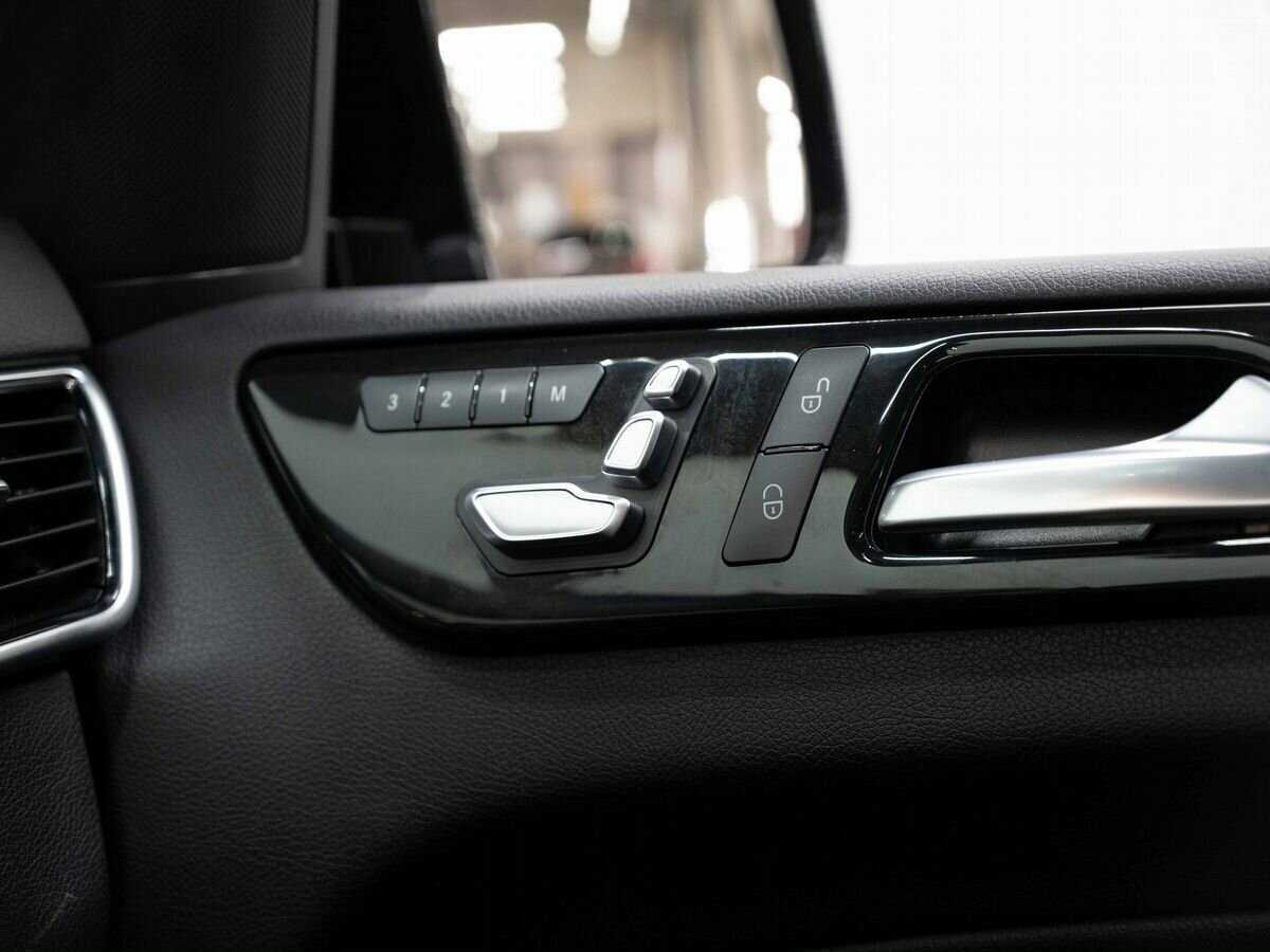 Купить Mercedes-Benz GLS с пробегом. Фото: #22