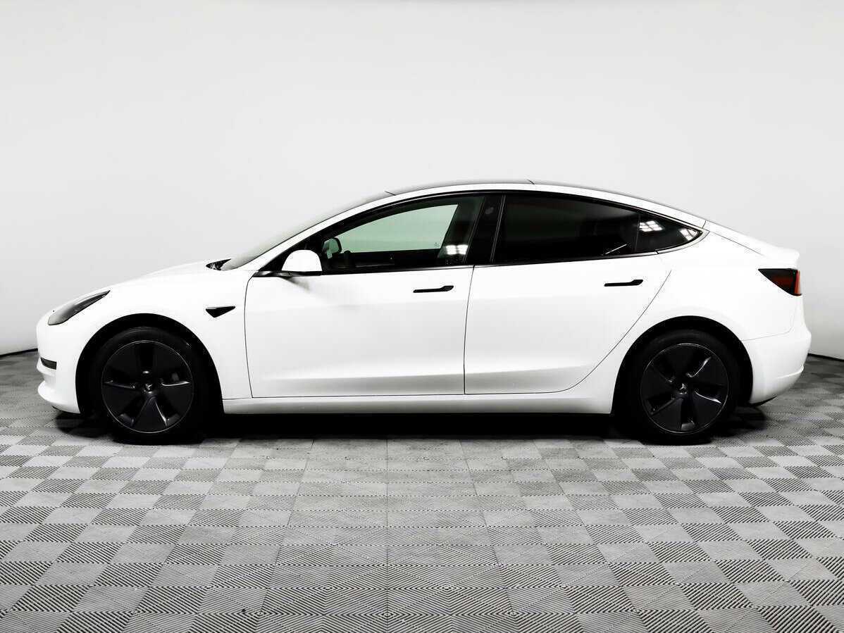 Купить Tesla Model 3 с пробегом. Фото: #7
