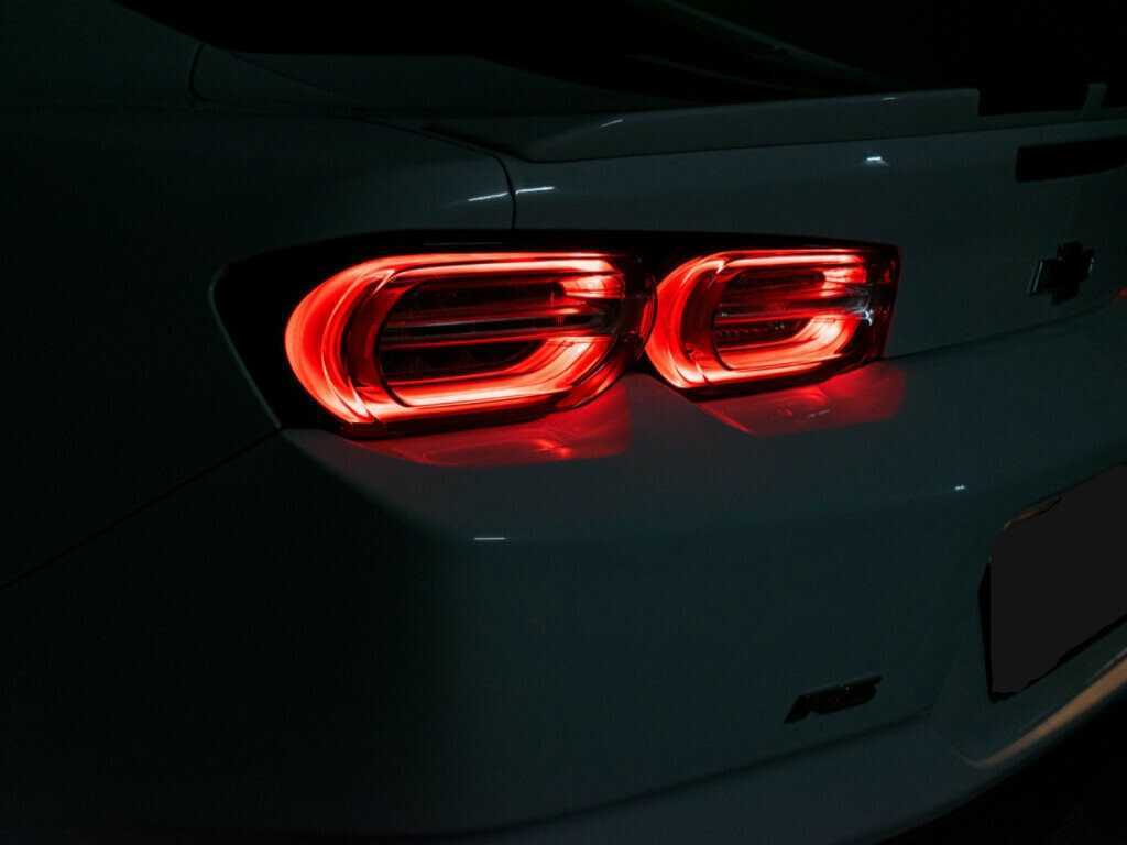 Купить Chevrolet Camaro с пробегом. Фото: #16