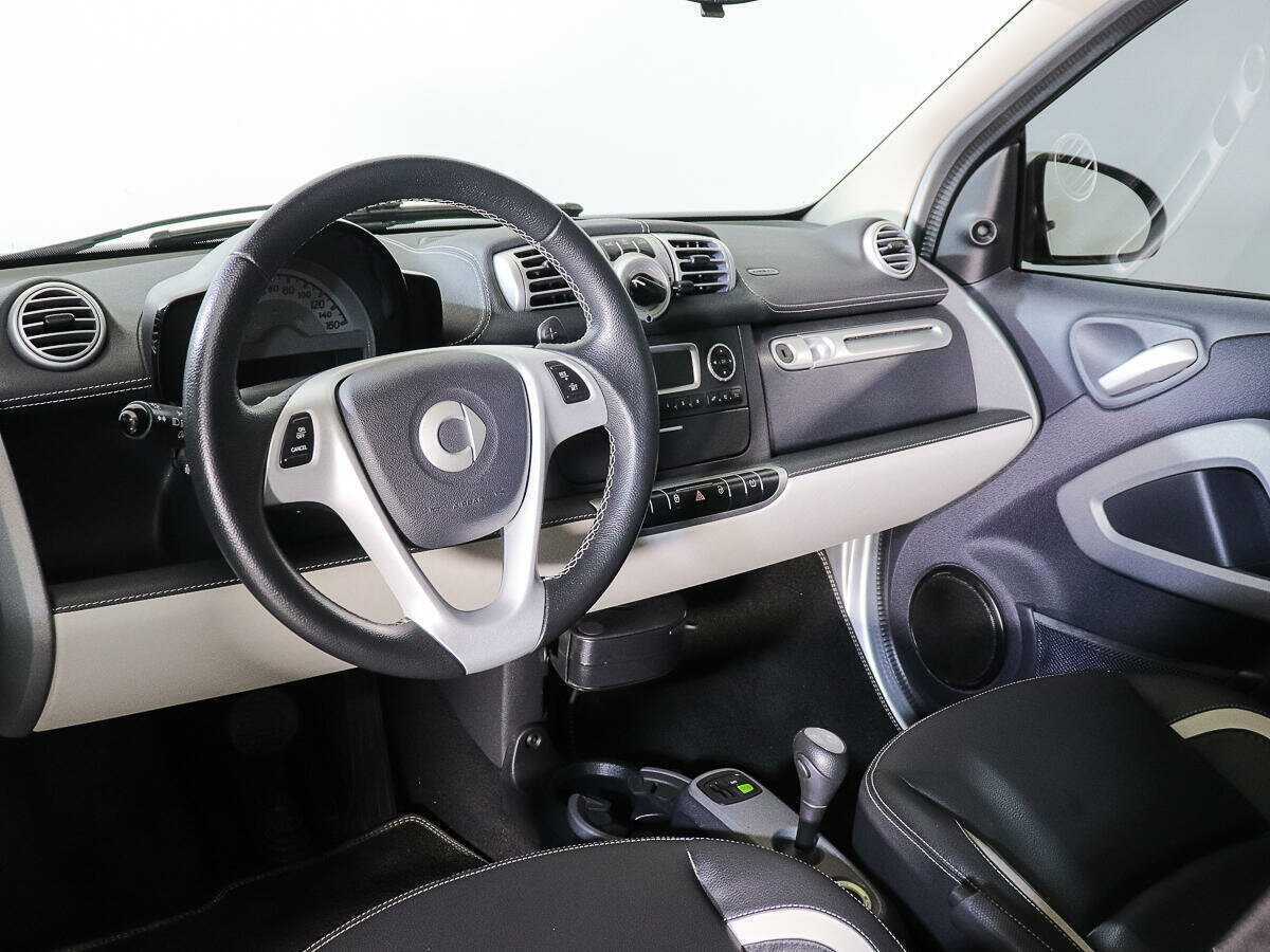 Купить Smart Fortwo с пробегом. Фото: #10