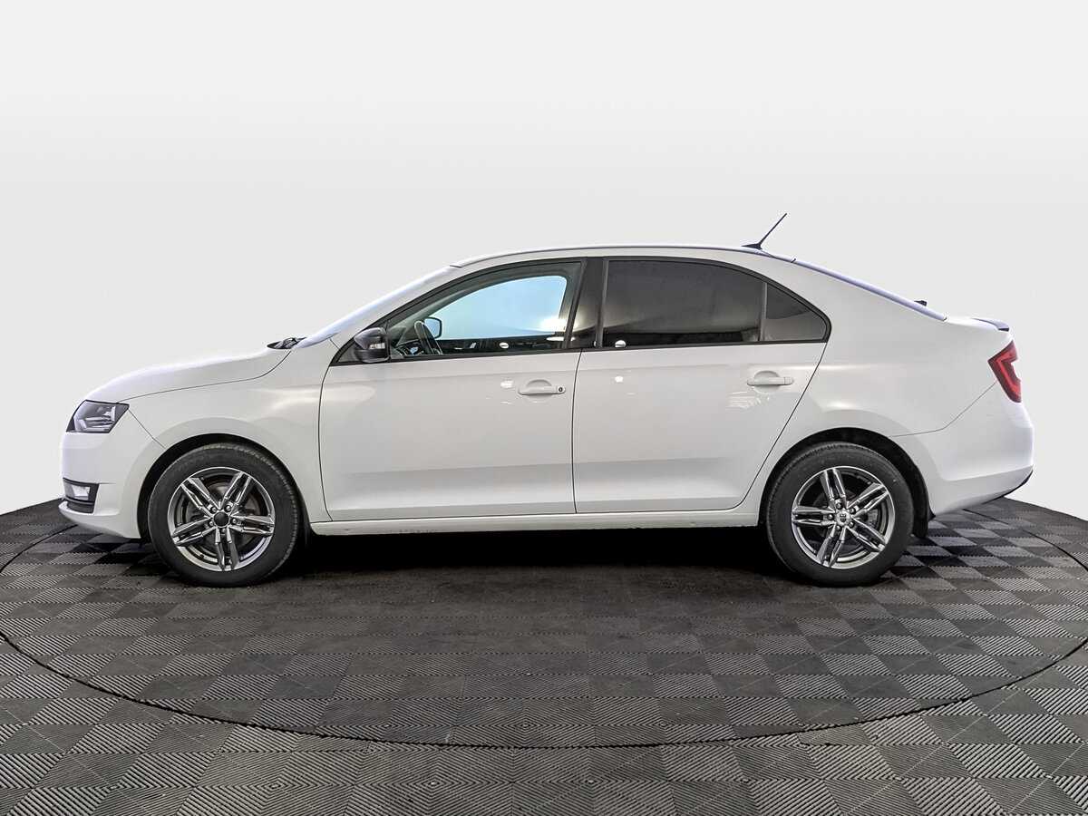 Купить Skoda Rapid с пробегом. Фото: #7