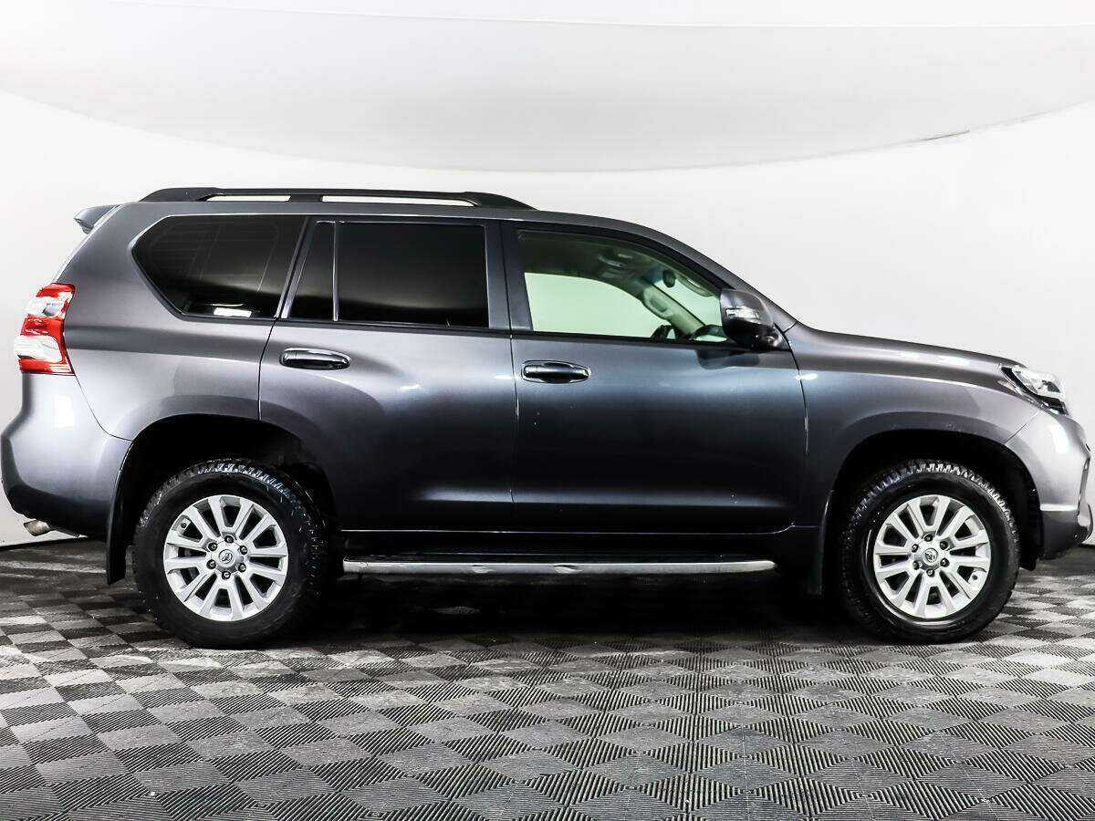 Купить Toyota Land Cruiser Prado с пробегом. Фото: #3