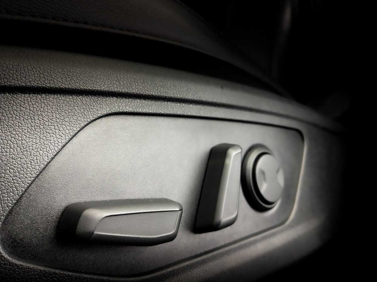 Купить Kia Sorento с пробегом. Фото: #16