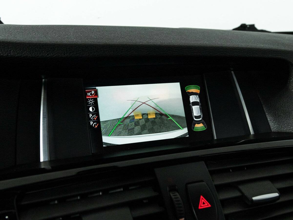 Купить BMW X4 с пробегом. Фото: #17