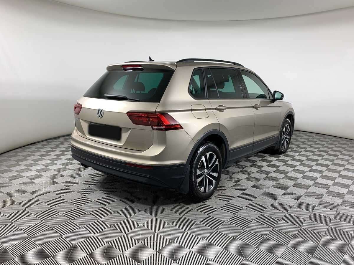 Купить Volkswagen Tiguan с пробегом. Фото: #4