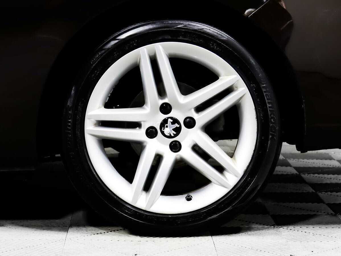 Купить Peugeot 308 с пробегом. Фото: #13