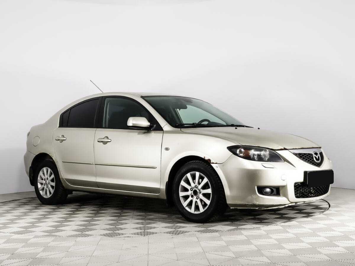 Купить Mazda 3 с пробегом. Фото: #2