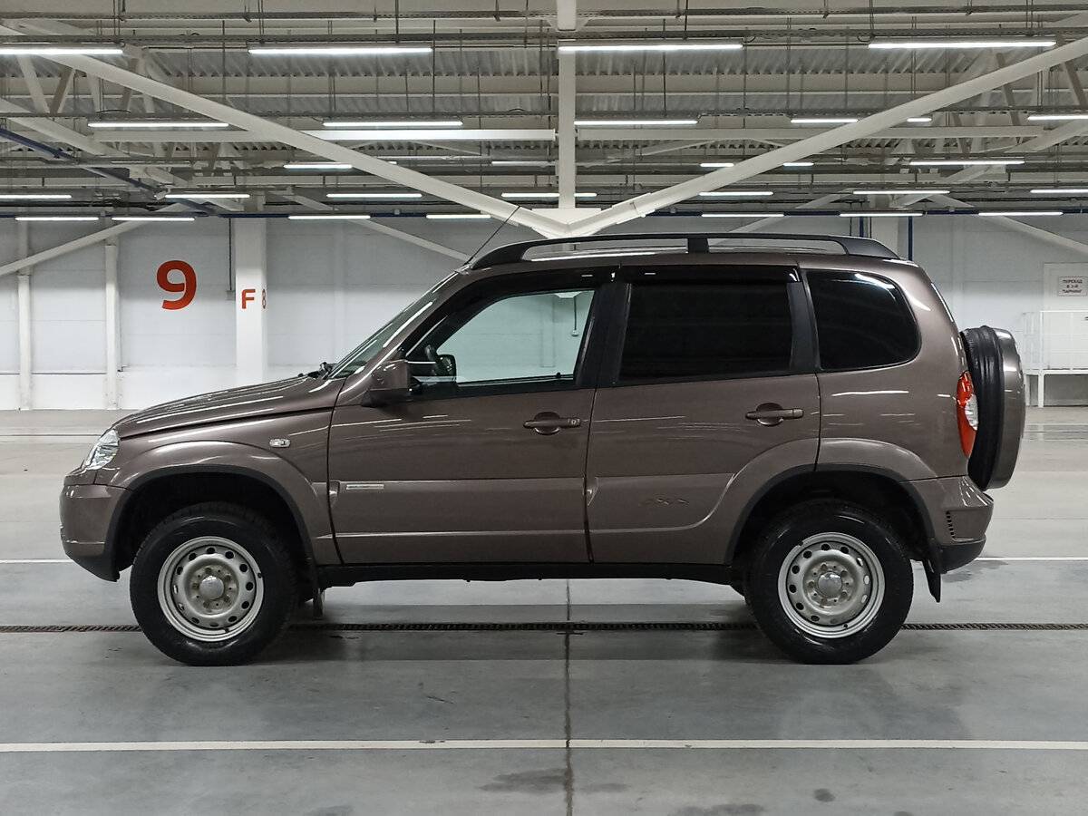 Купить Chevrolet Niva с пробегом. Фото: #7