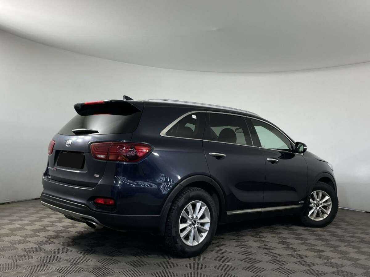 Купить Kia Sorento с пробегом. Фото: #5