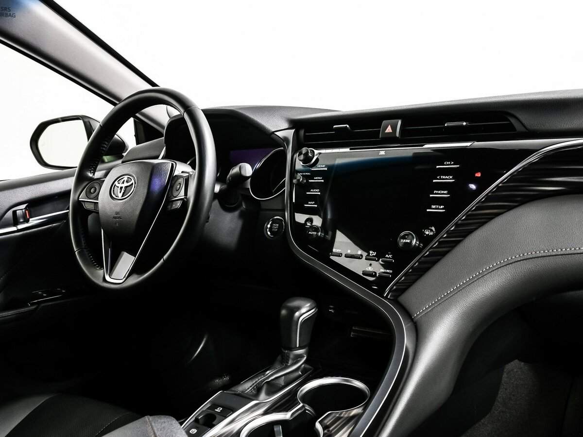 Купить Toyota Camry с пробегом. Фото: #8