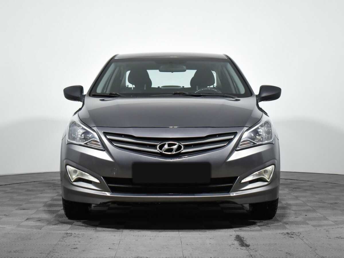 Купить Hyundai Solaris с пробегом. Фото: #1