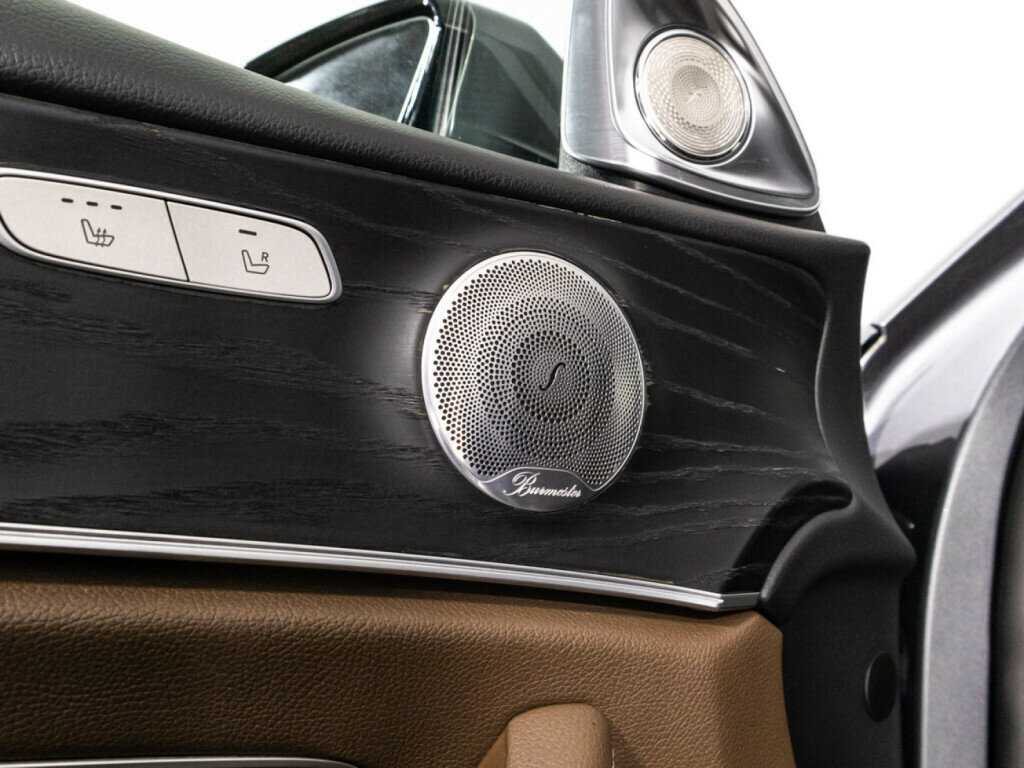 Купить Mercedes-Benz E-Класс с пробегом. Фото: #19