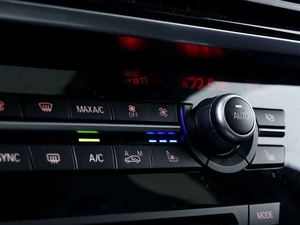 Купить BMW X6 M с пробегом. Фото: #11