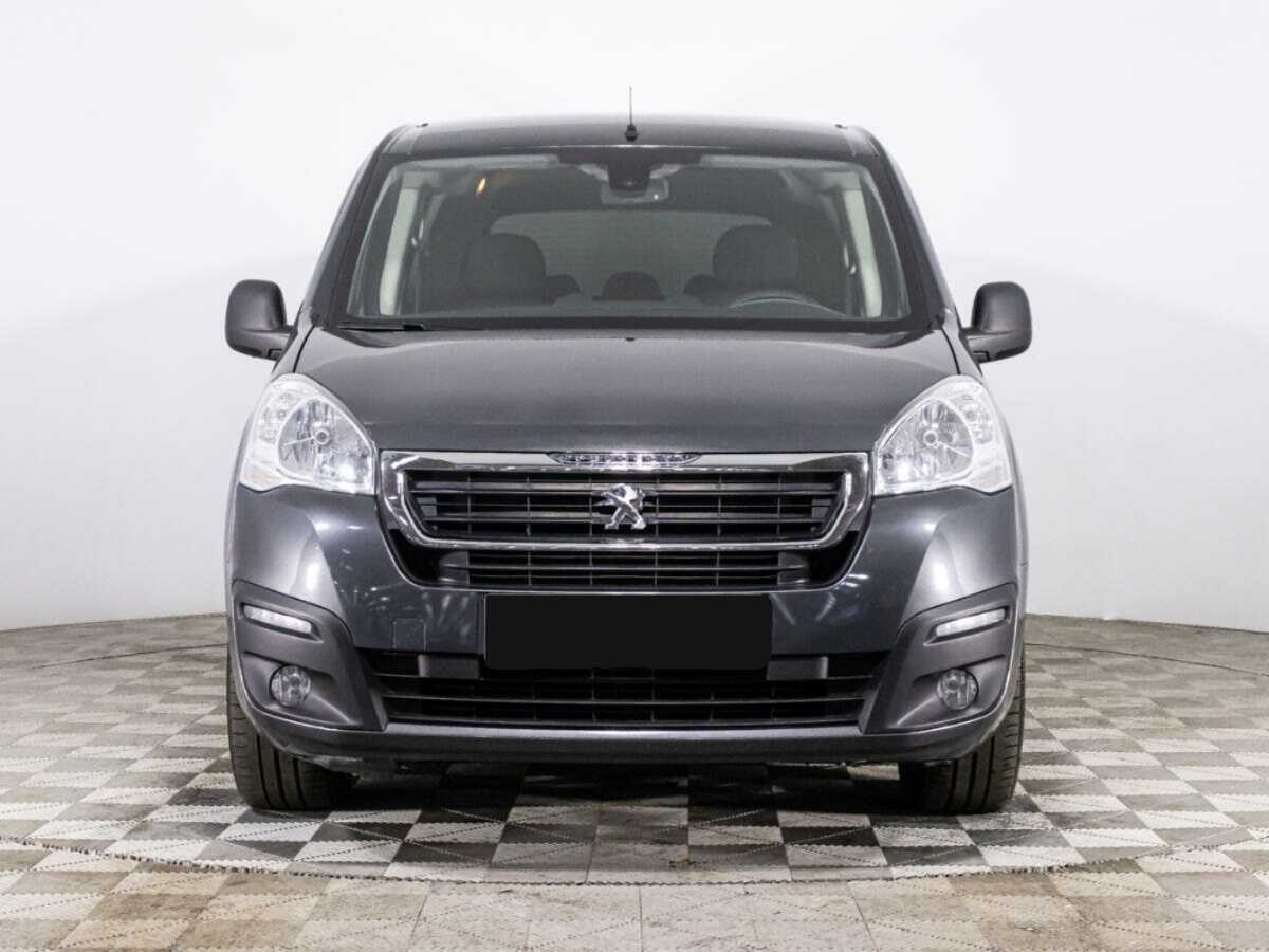 Купить Peugeot Partner с пробегом. Фото: #1