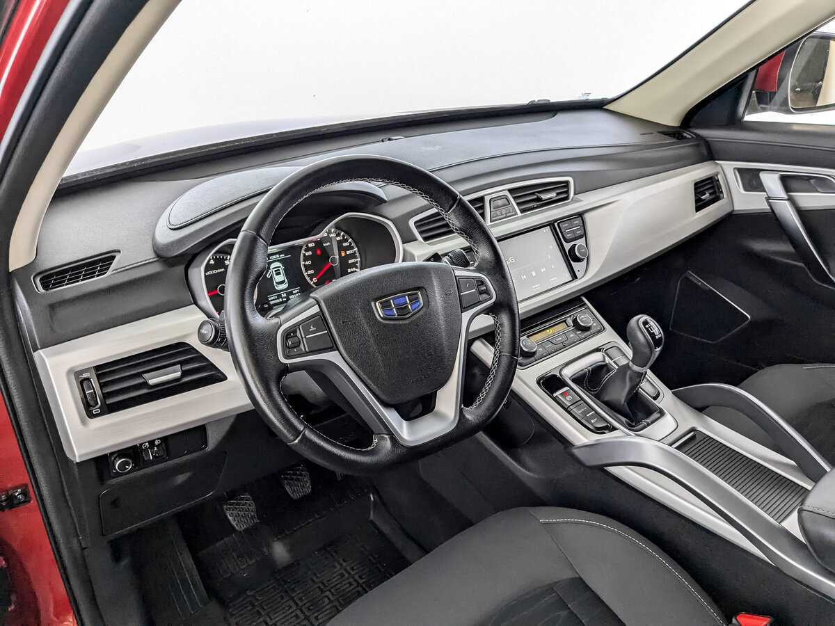 Купить Geely Atlas с пробегом. Фото: #15