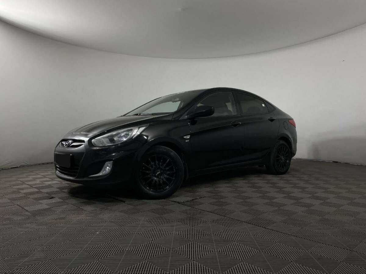 Купить Hyundai Solaris с пробегом. Посмотреть фото