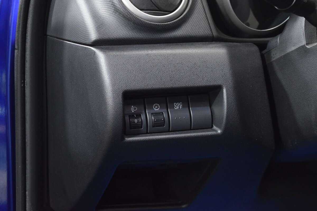 Купить Mazda 3 с пробегом. Фото: #14