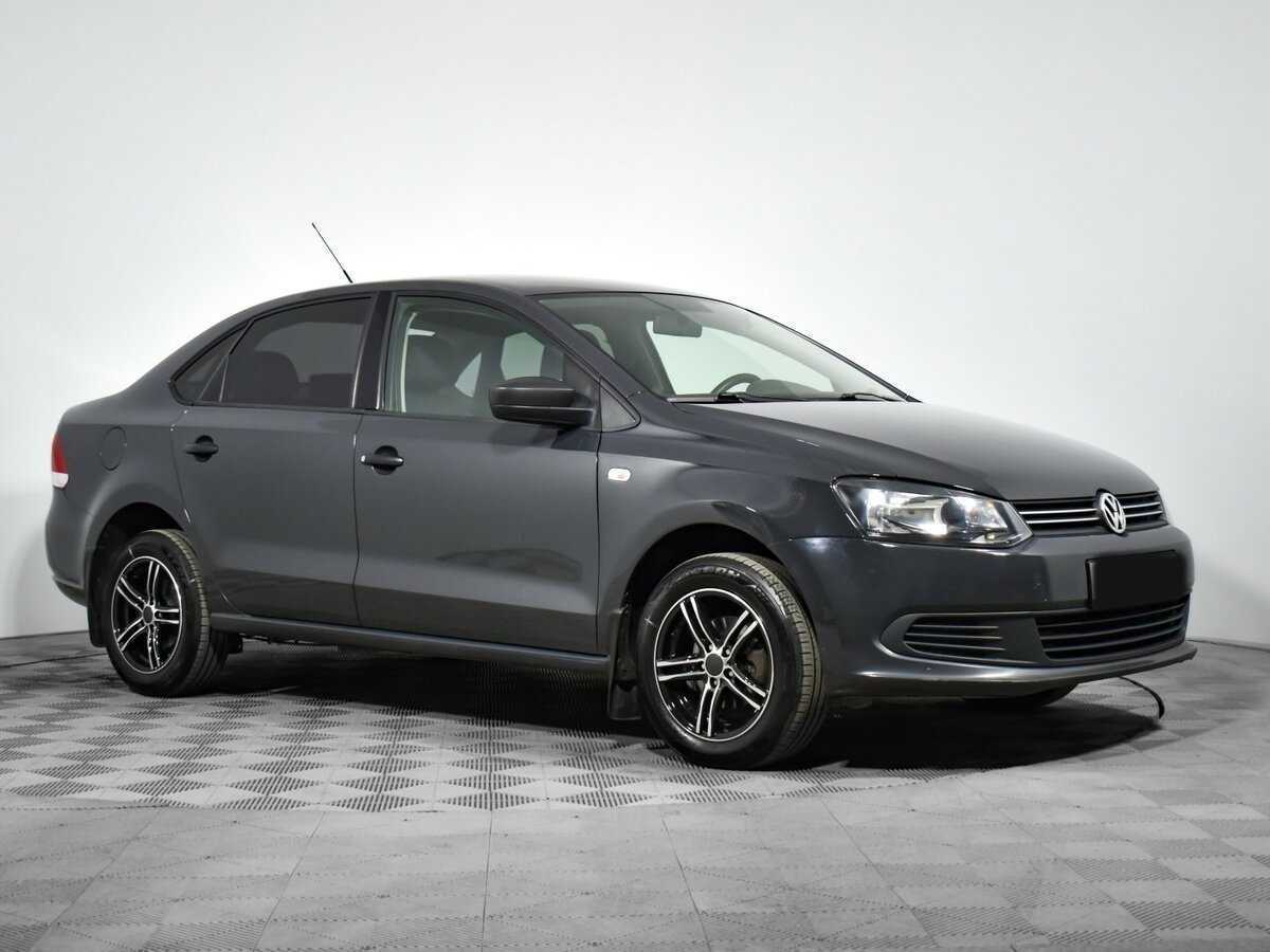 Купить Volkswagen Polo с пробегом. Фото: #2