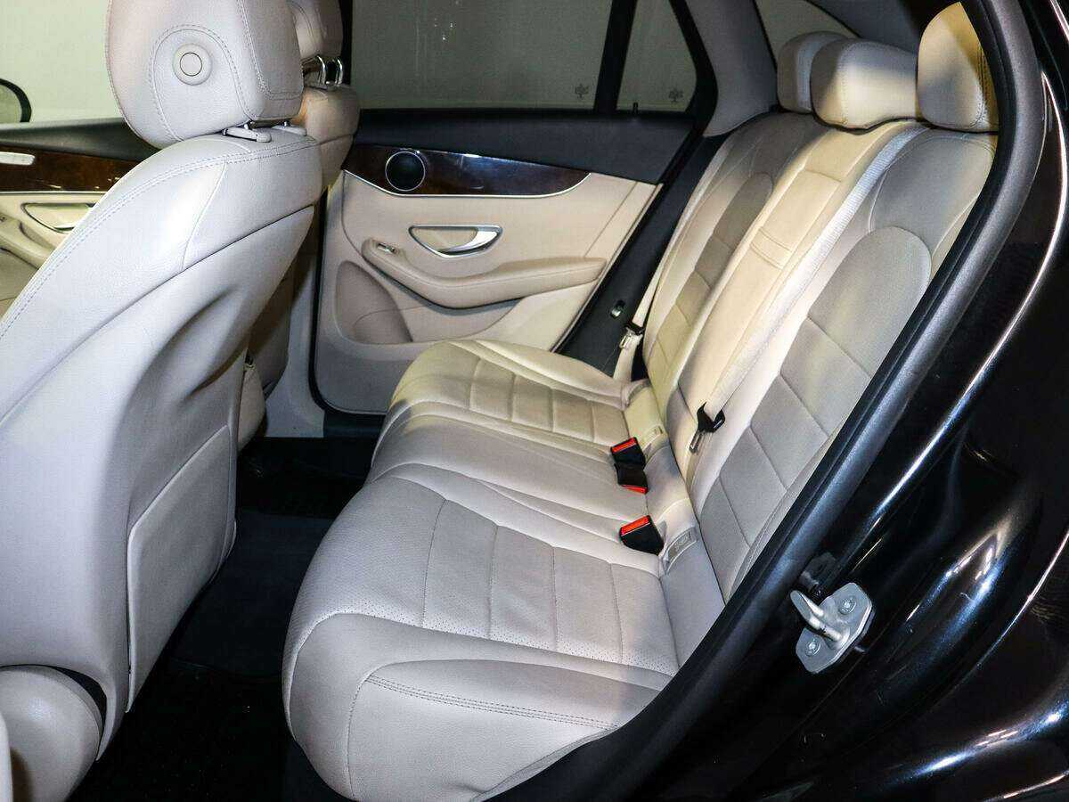 Купить Mercedes-Benz GLC с пробегом. Фото: #9