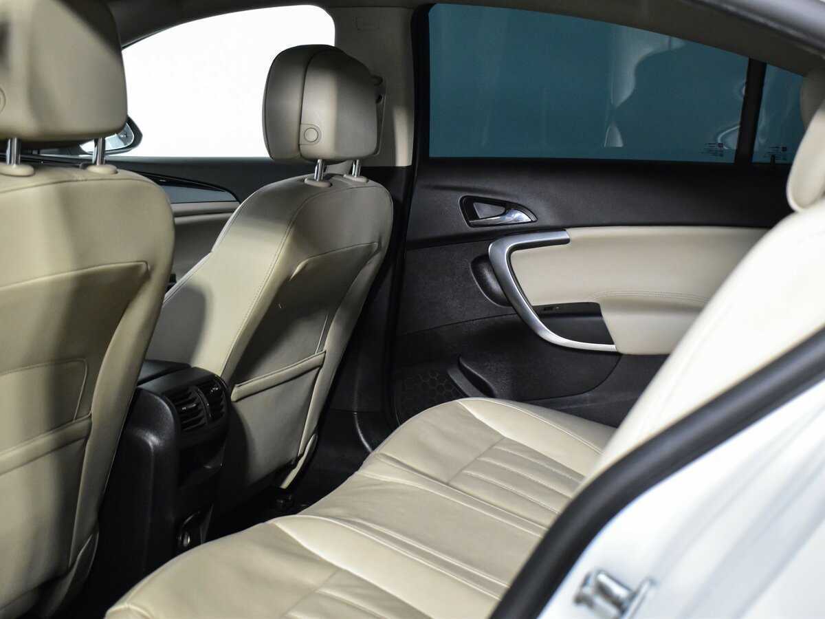 Купить Opel Insignia с пробегом. Фото: #10