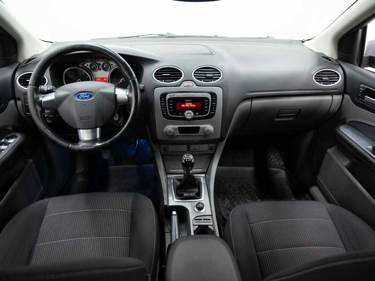 Купить Ford Focus с пробегом. Фото: #12