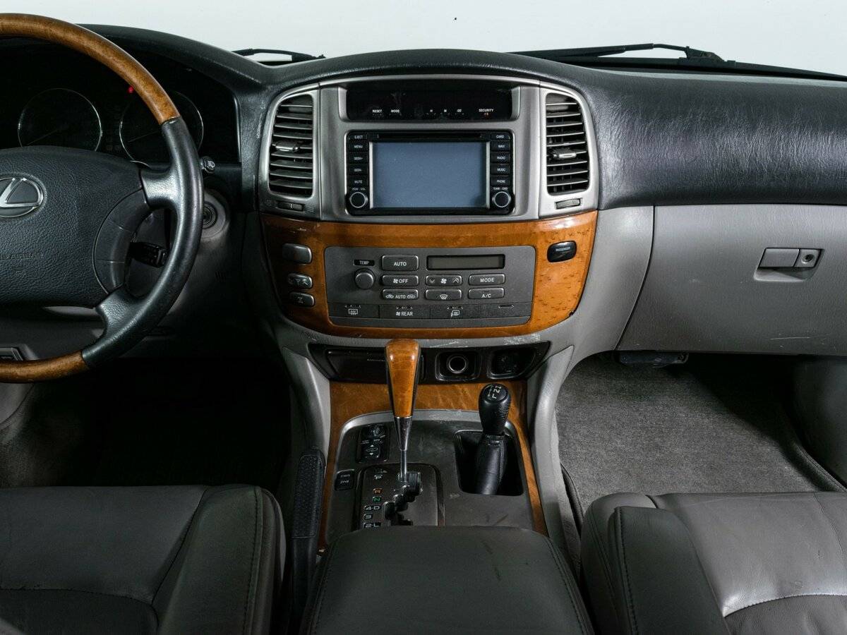 Купить Lexus LX с пробегом. Фото: #10