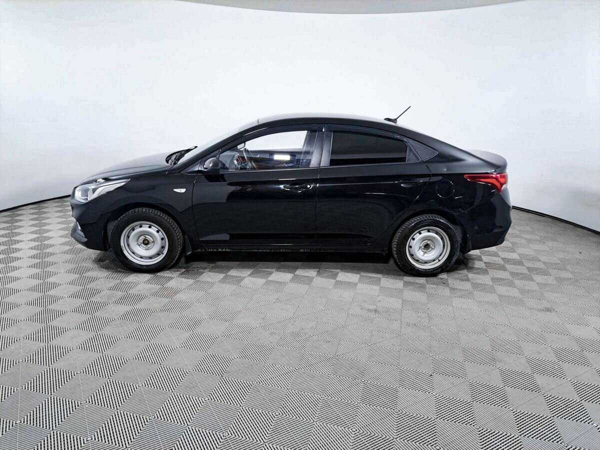 Купить Hyundai Solaris с пробегом. Фото: #7