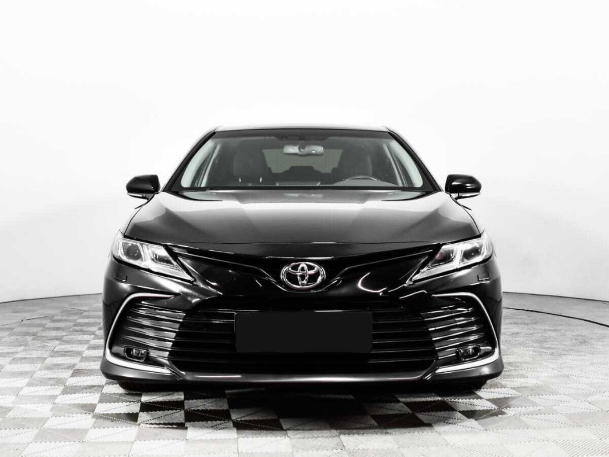 Купить Toyota Camry с пробегом. Фото: #1