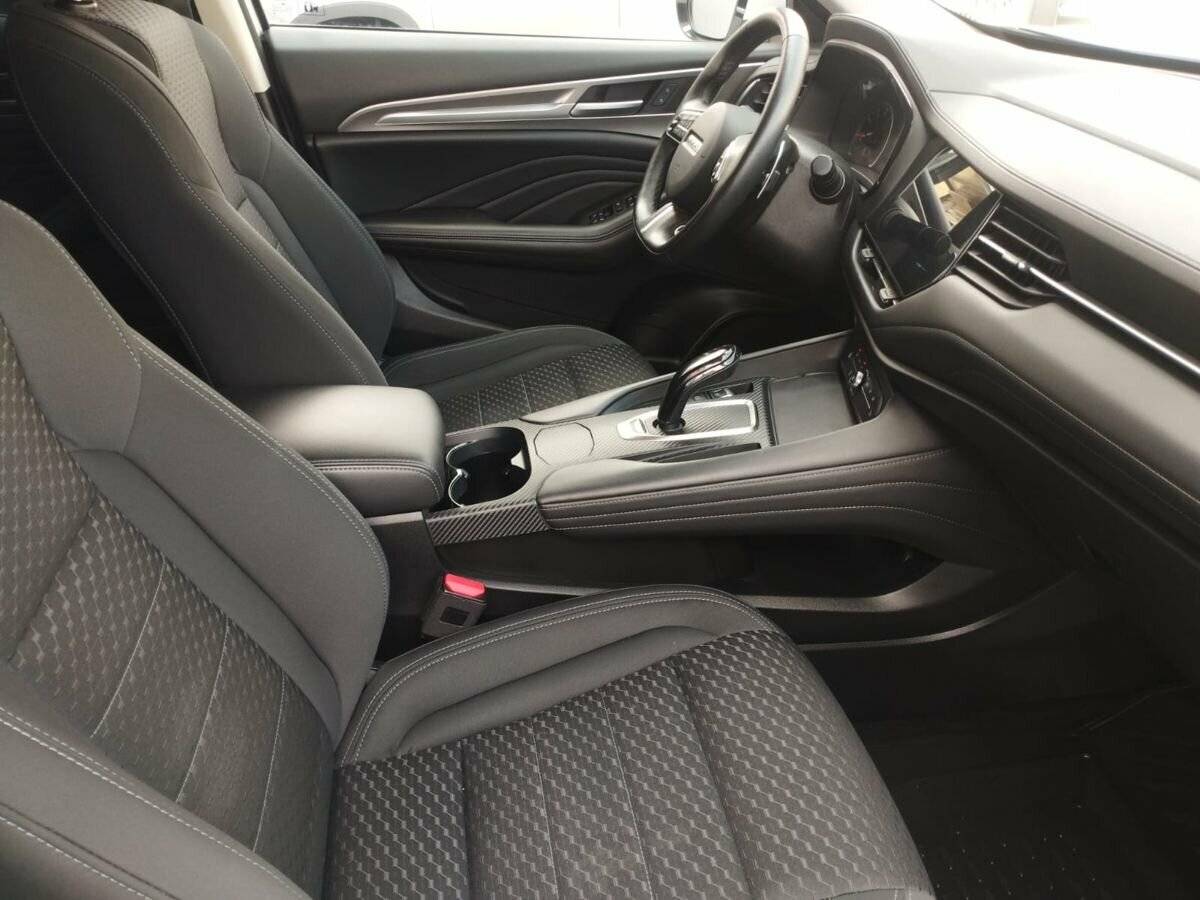 Купить Haval F7 с пробегом. Фото: #18