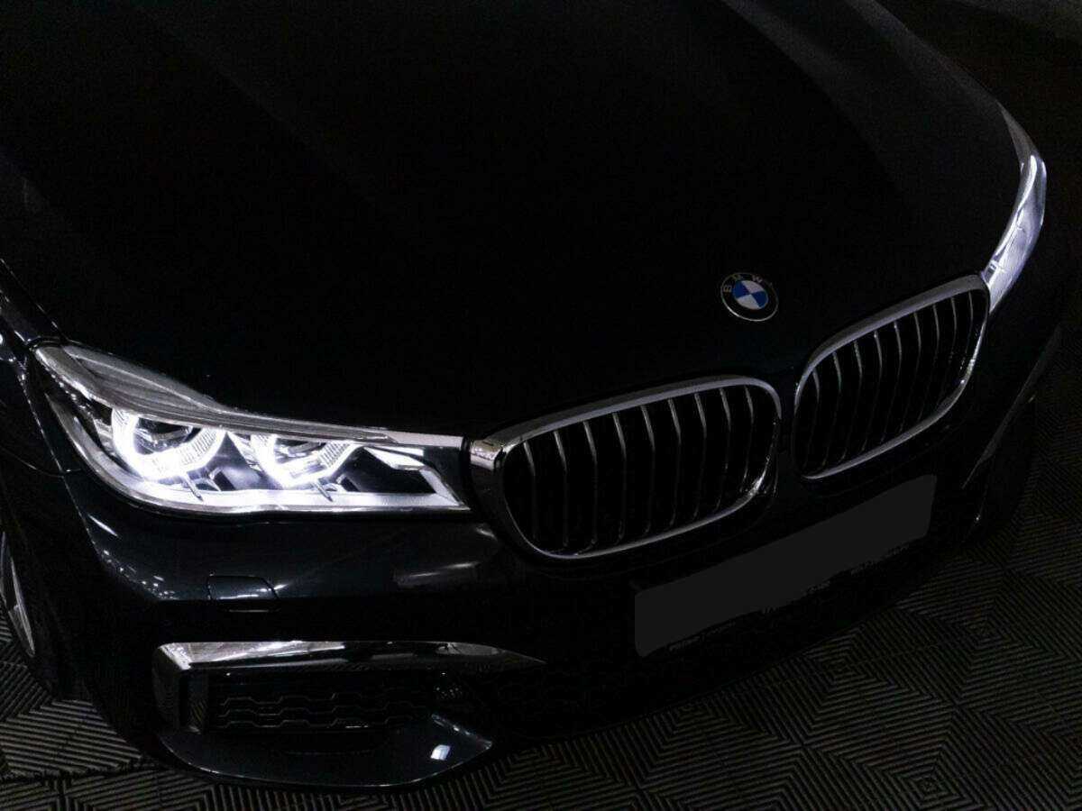 Купить BMW 7 серии с пробегом. Фото: #35