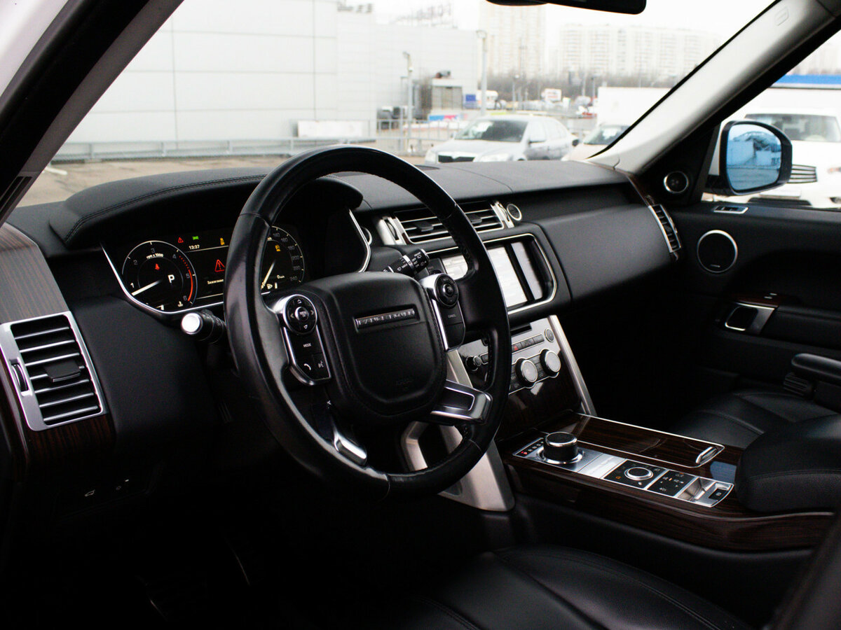 Купить Land Rover Range Rover с пробегом. Фото: #11