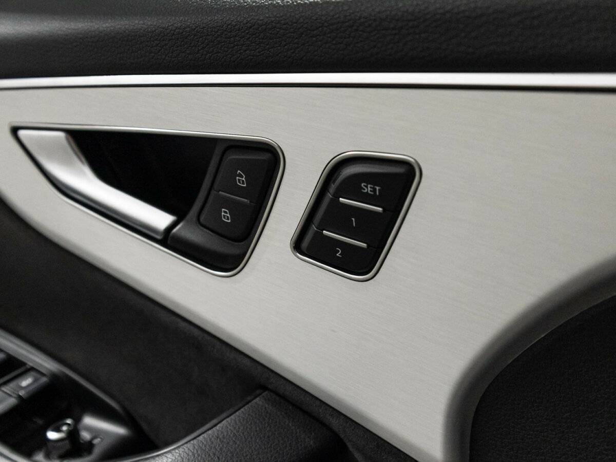 Купить Audi Q7 с пробегом. Фото: #20