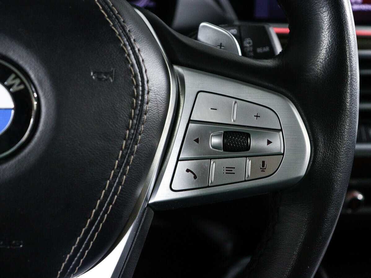 Купить BMW X7 с пробегом. Фото: #33