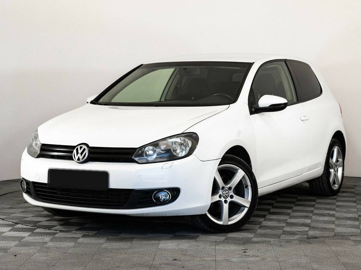 Купить Volkswagen Golf с пробегом. Посмотреть фото
