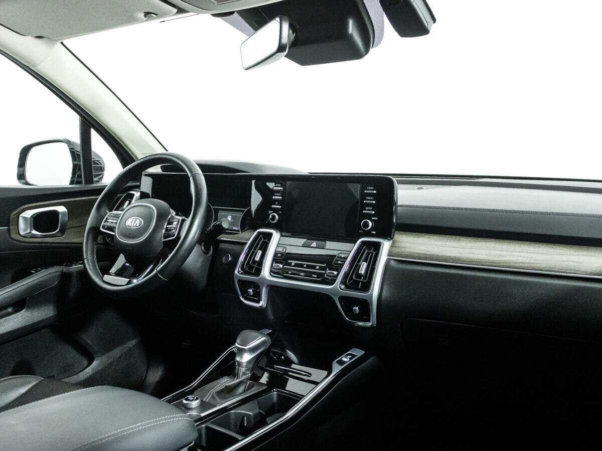 Купить Kia Sorento с пробегом. Фото: #8