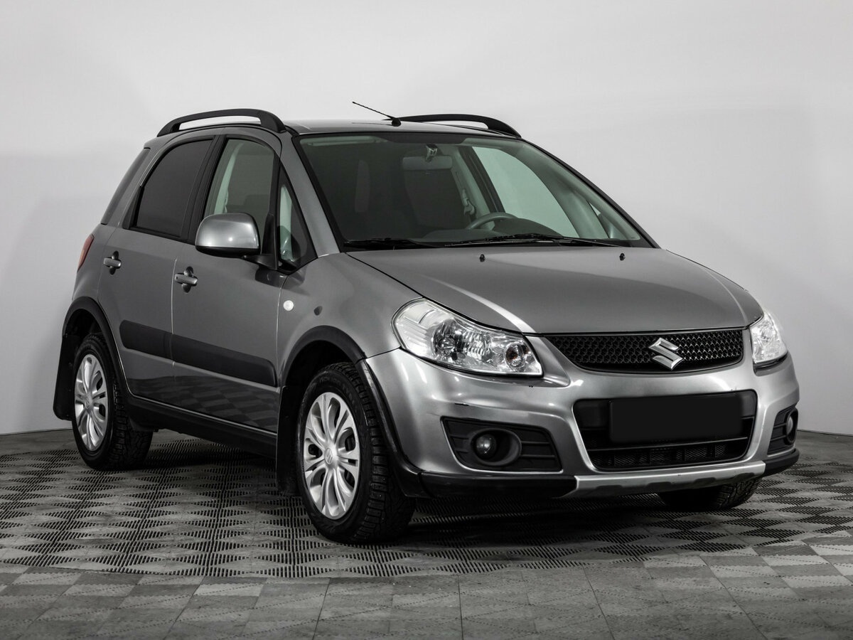 Купить Suzuki SX4 с пробегом. Фото: #2