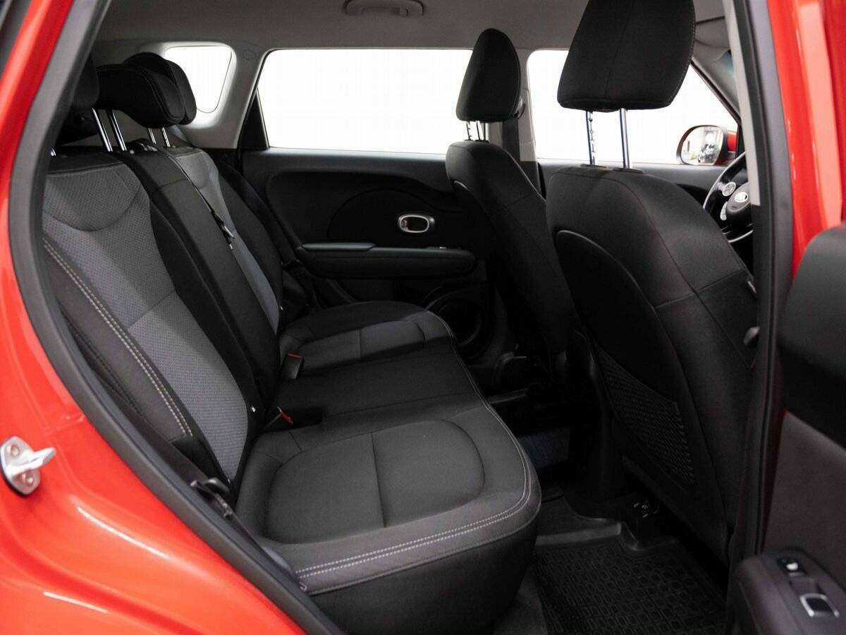 Купить Kia Soul с пробегом. Фото: #9