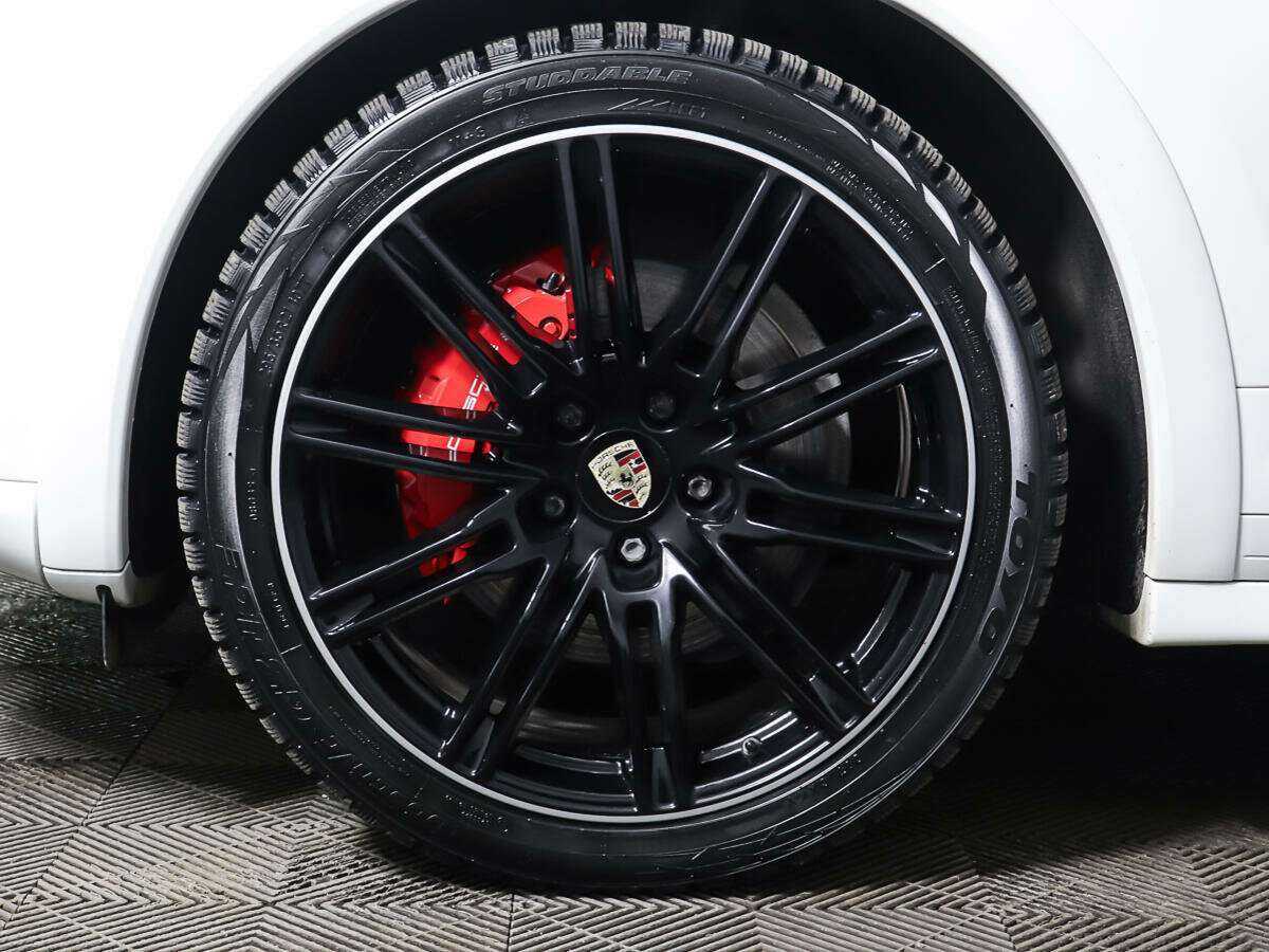 Купить Porsche Cayenne с пробегом. Фото: #17