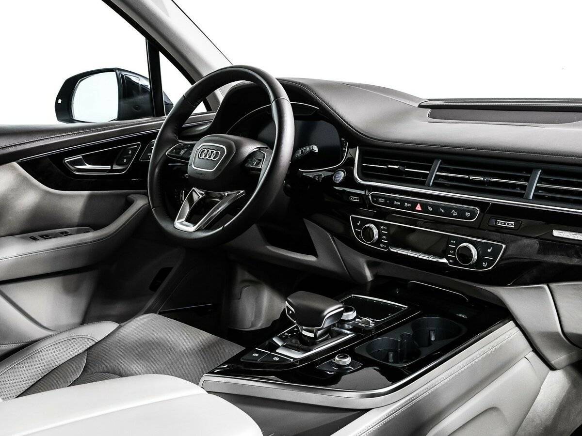 Купить Audi Q7 с пробегом. Фото: #8