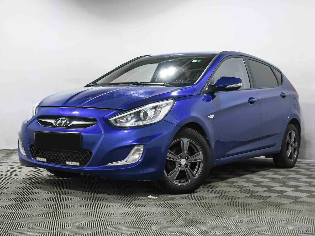 Купить Hyundai Solaris с пробегом. Фото: #0