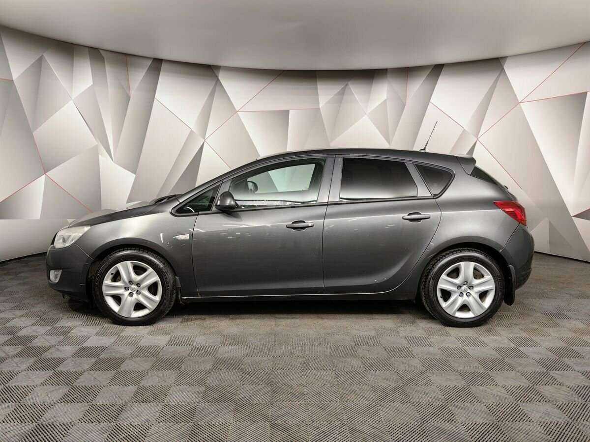 Купить Opel Astra с пробегом. Фото: #4