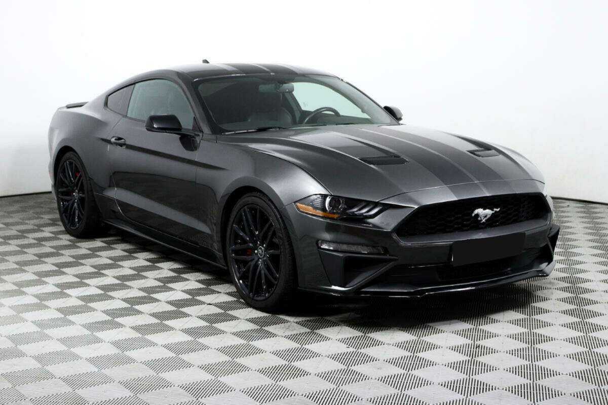 Купить Ford Mustang с пробегом. Фото: #2