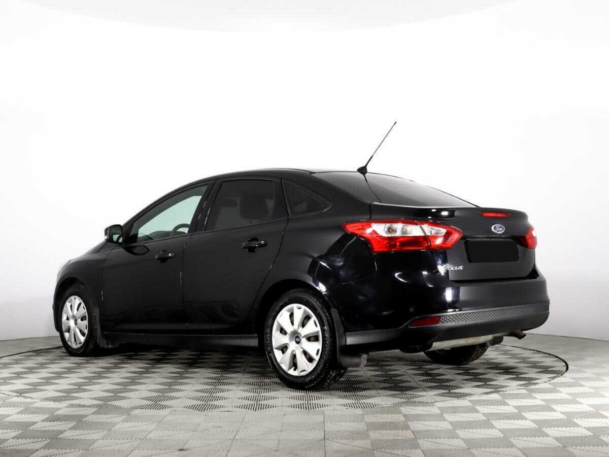Купить Ford Focus с пробегом. Фото: #4