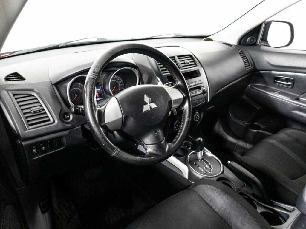 Купить Mitsubishi ASX с пробегом. Фото: #10