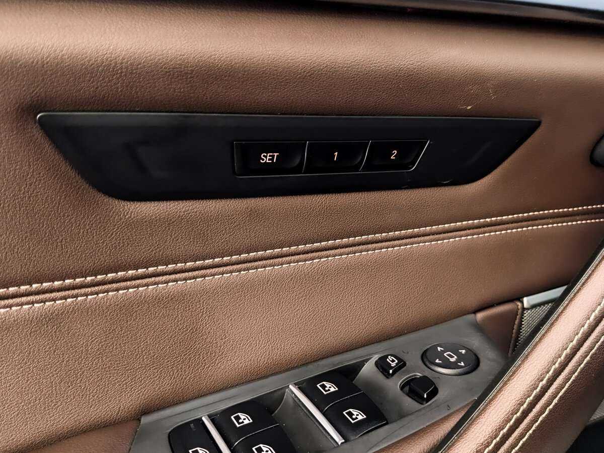 Купить BMW 5 серии с пробегом. Фото: #15