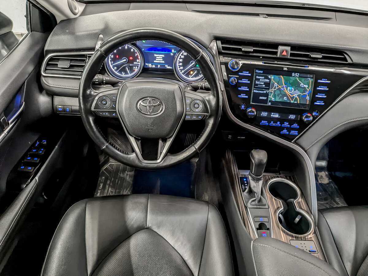 Купить Toyota Camry с пробегом. Фото: #29