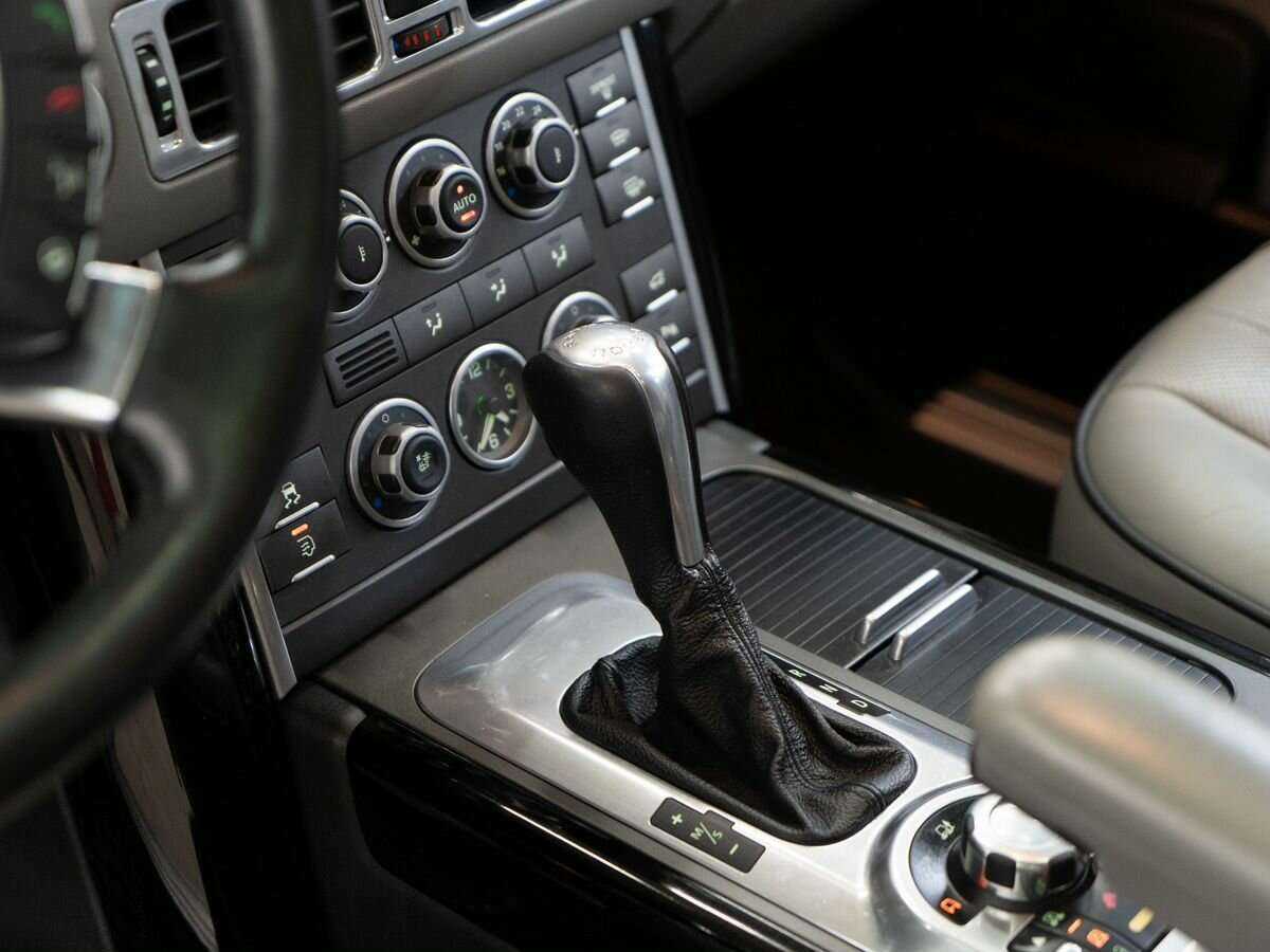 Купить Land Rover Range Rover с пробегом. Фото: #13