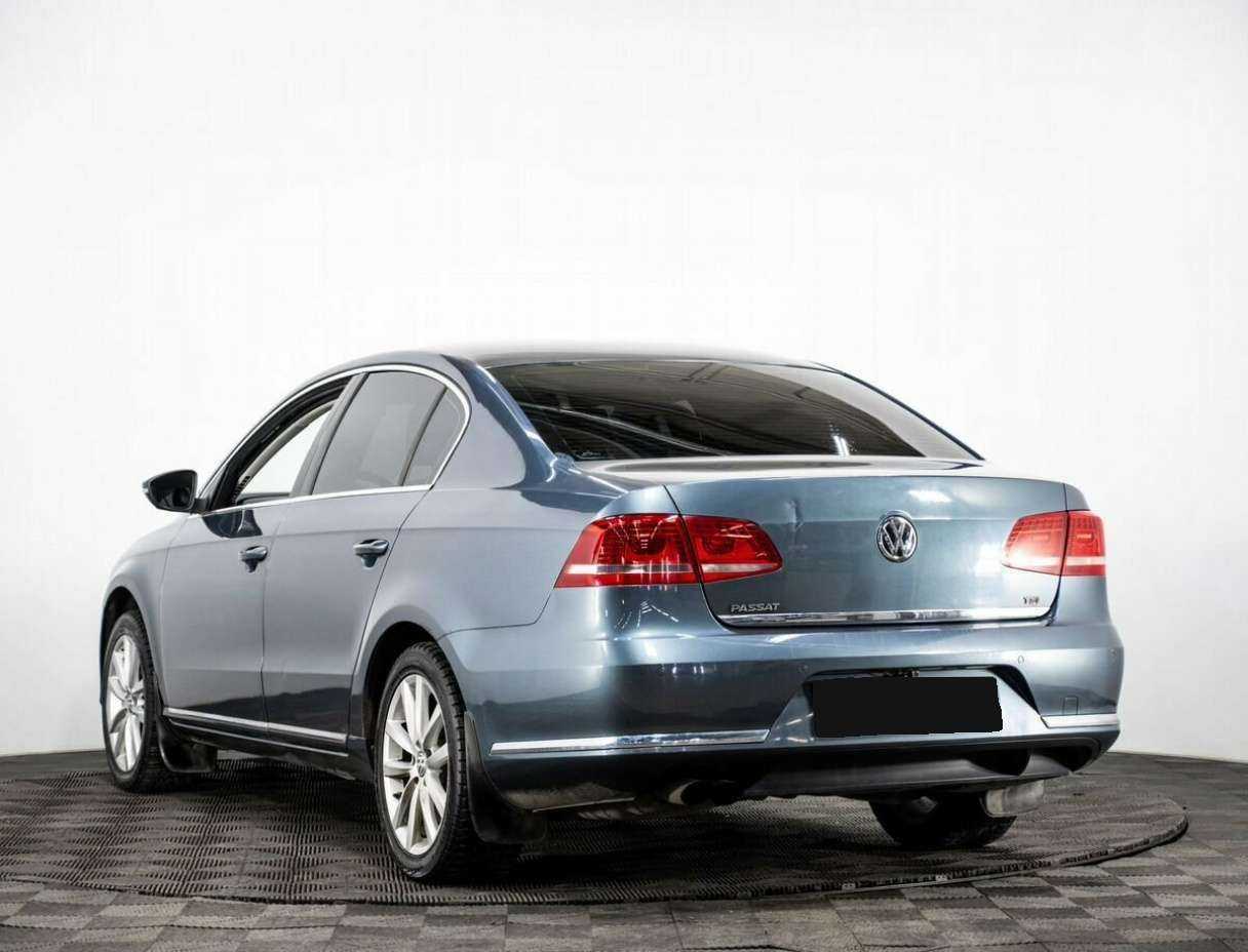 Купить Volkswagen Passat с пробегом. Фото: #3